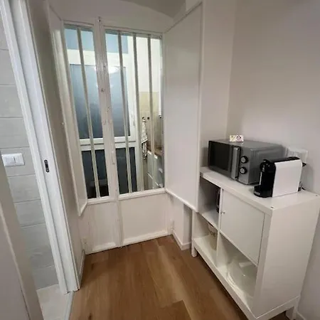 Ventinove Metri Monovano Zona Stazione バーリ