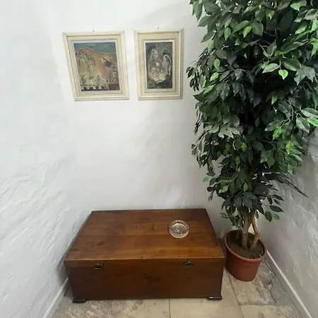 Ventinove Metri Monovano Zona Stazione